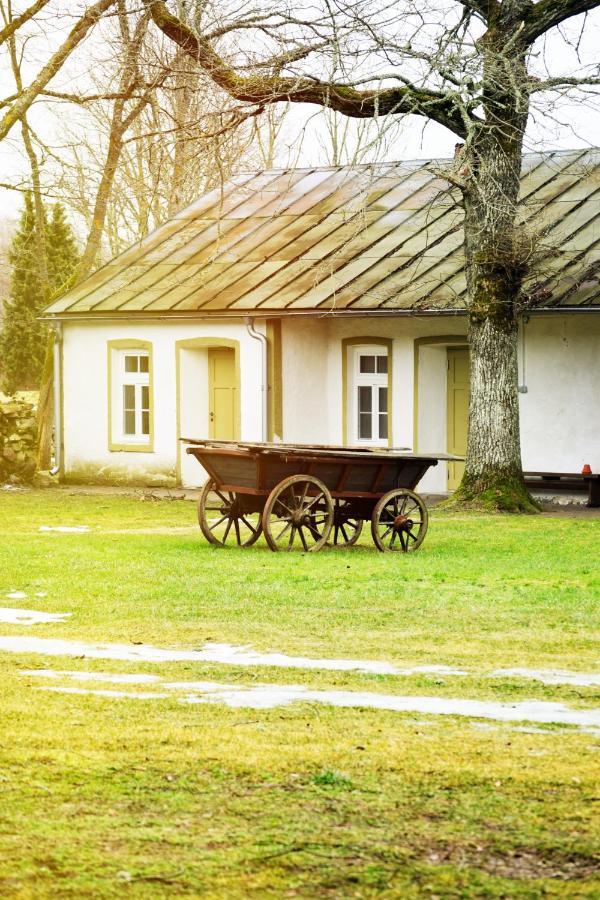 Vanatoa Taluhotell Koguva Extérieur photo
